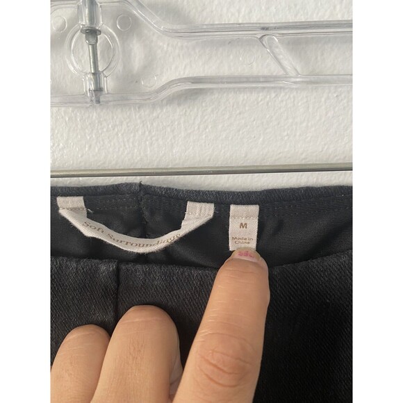 Soft Surroundings Black Denim Pull On Skinny  Jeans with Scalloped Hem  Size M - Picture 2 of 5